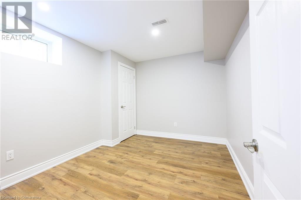 1445 Laurier Avenue, Milton, Ontario  L9T 8T4 - Photo 37 - 40733454