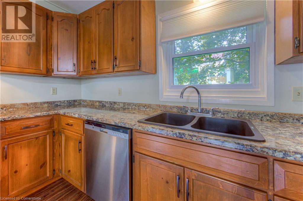 33 Mcgivern Street, Moorefield, Ontario  N0G 2K0 - Photo 12 - 40737372