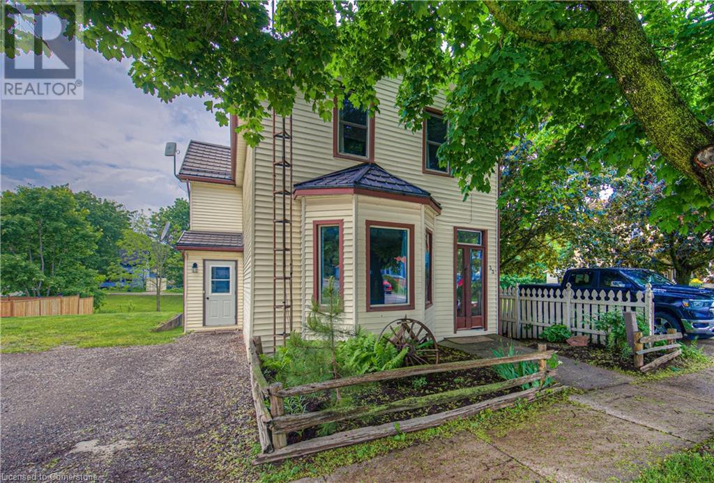 33 Mcgivern Street, Moorefield, Ontario  N0G 2K0 - Photo 2 - 40737372
