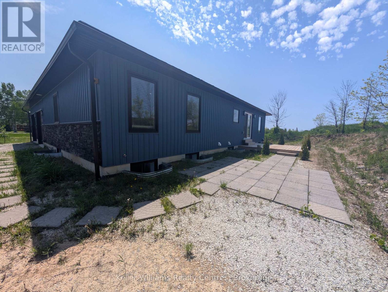 20 Red Bay Road, South Bruce Peninsula, Ontario N0H 2T0 - Photo 46 - X12199737
