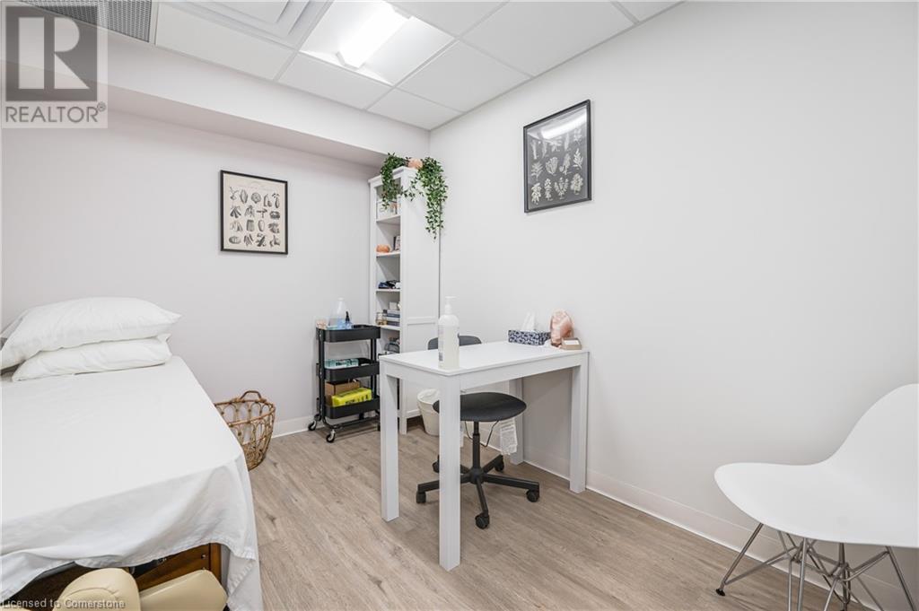 161 Victoria Street S, Kitchener, Ontario  N2G 2B7 - Photo 9 - 40723870