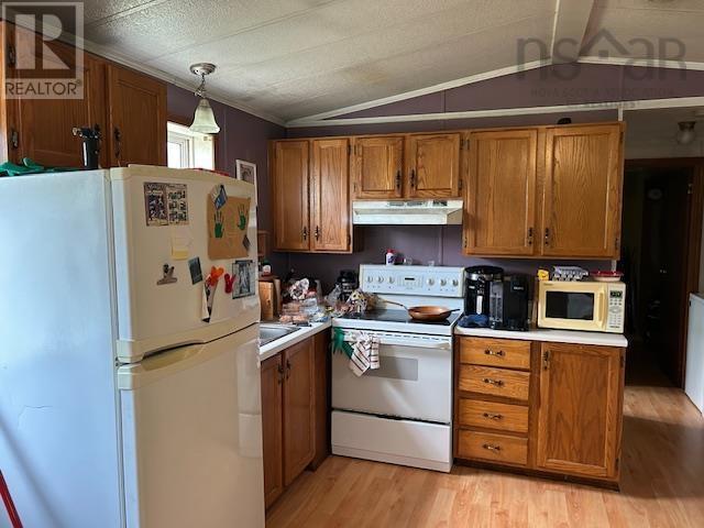 12 Burt Avenue, Louisdale, Nova Scotia  B0E 1V0 - Photo 5 - 202513378