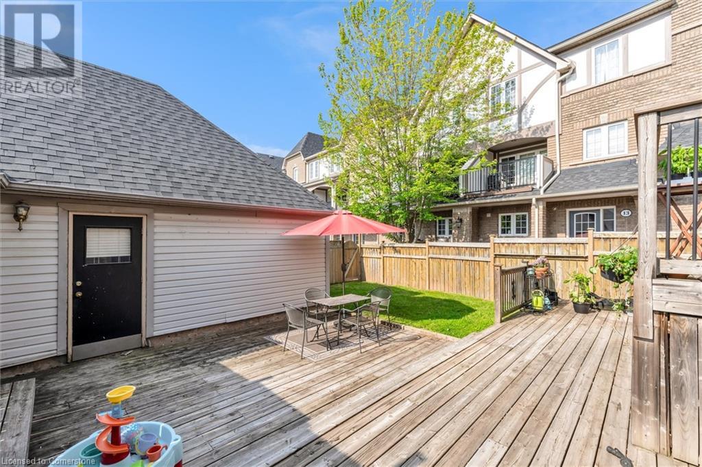 138 Gatwick Drive, Oakville, Ontario  L6H 6N3 - Photo 35 - 40726022