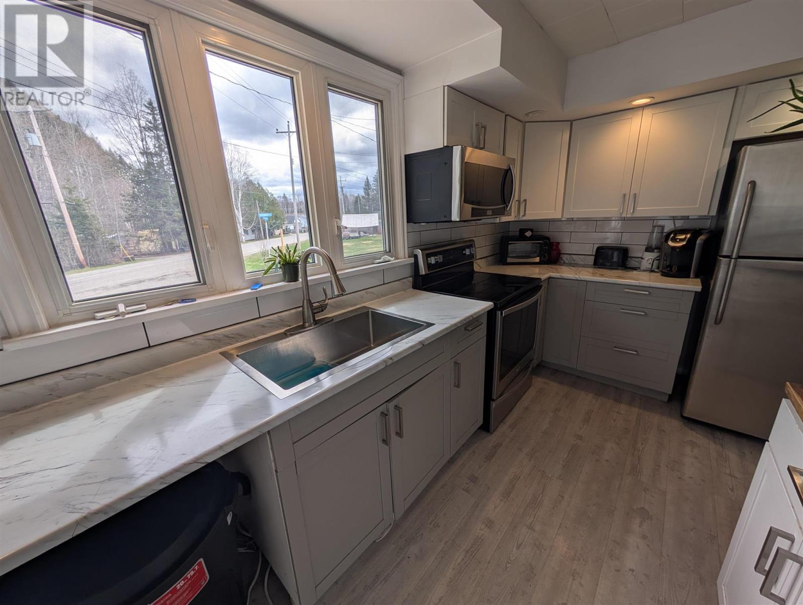 2 Government Lane Rd, Wawa, Ontario  P0S 1K0 - Photo 6 - SM251133