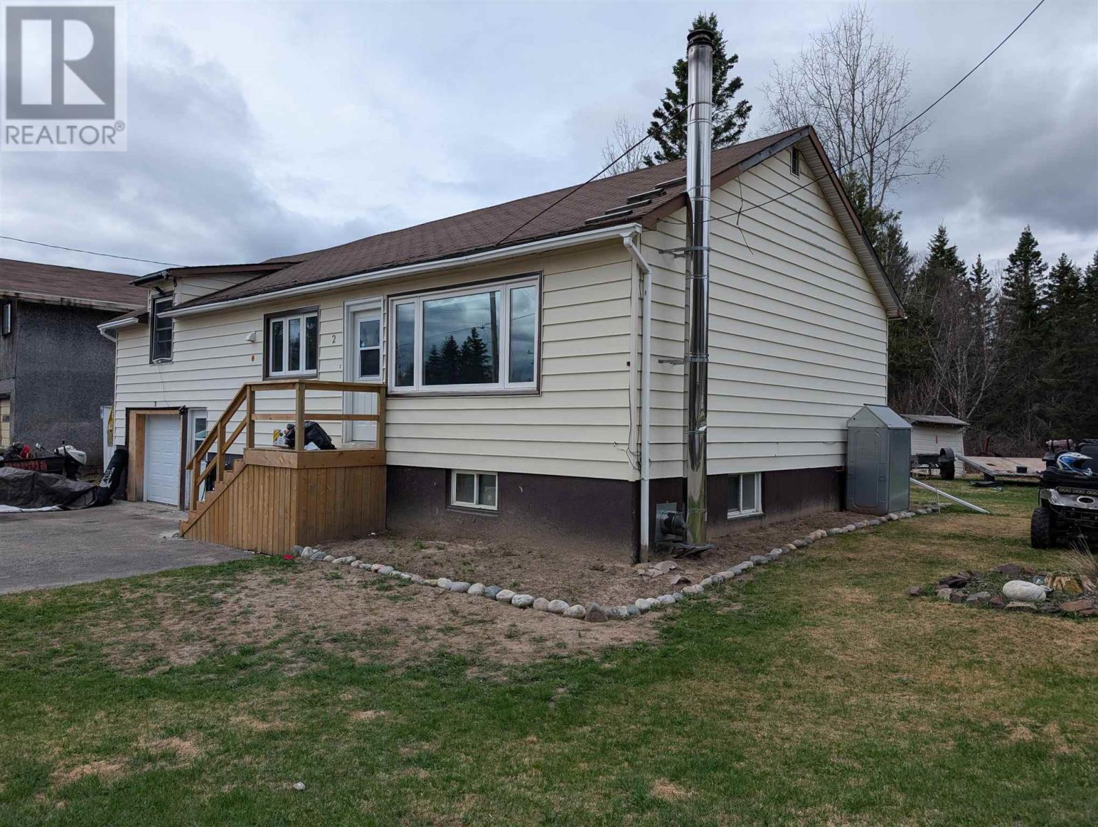 2 Government Lane Rd, Wawa, Ontario  P0S 1K0 - Photo 2 - SM251133