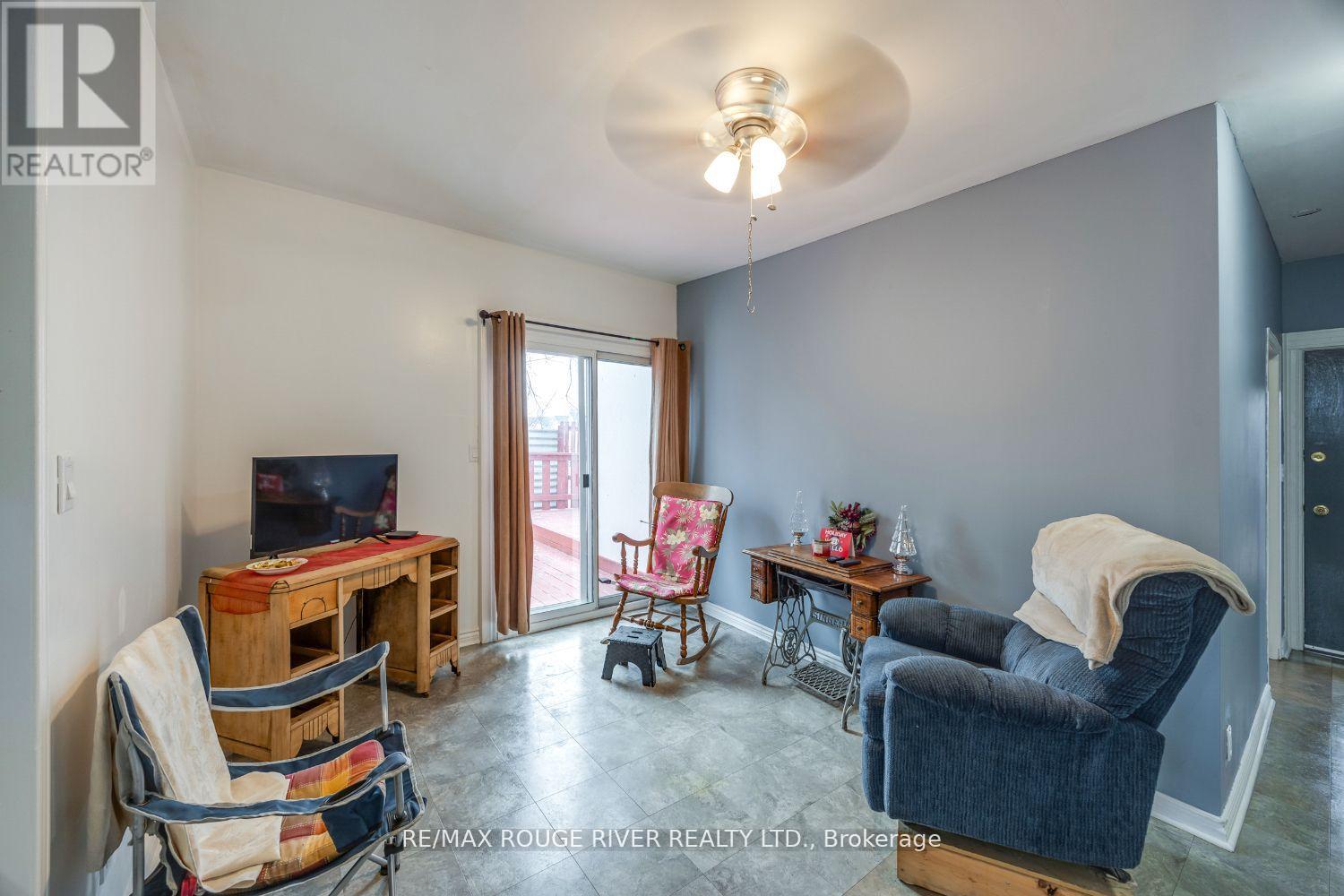 309 Centre Street S, Oshawa, Ontario  L1H 4B3 - Photo 11 - E12201559