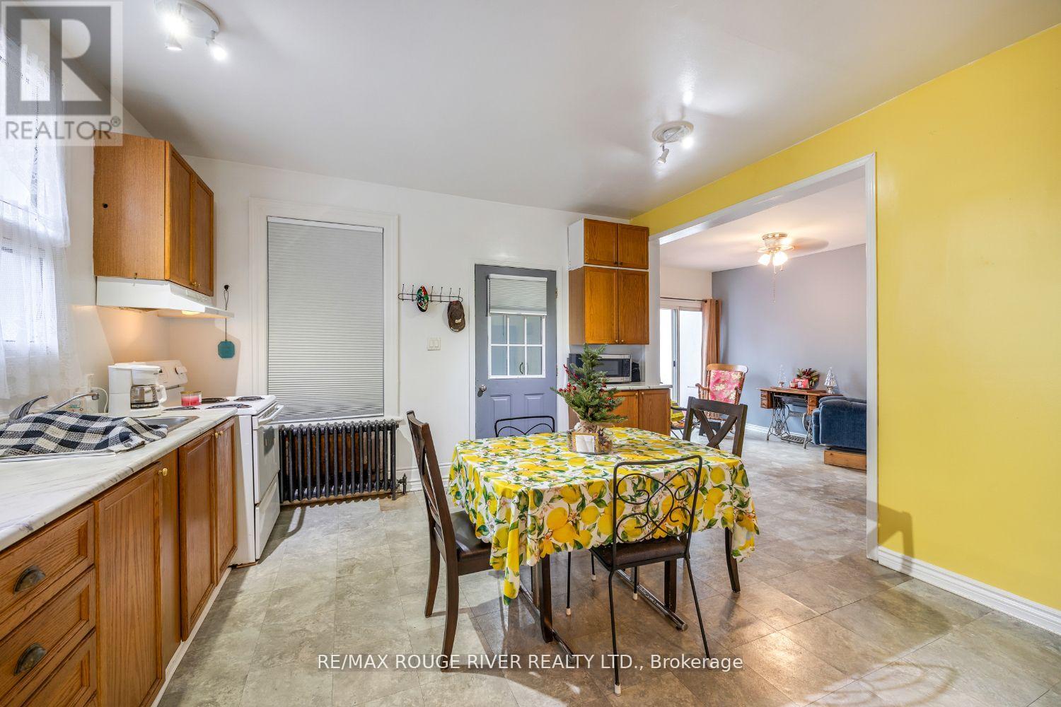 309 Centre Street S, Oshawa, Ontario  L1H 4B3 - Photo 8 - E12201559