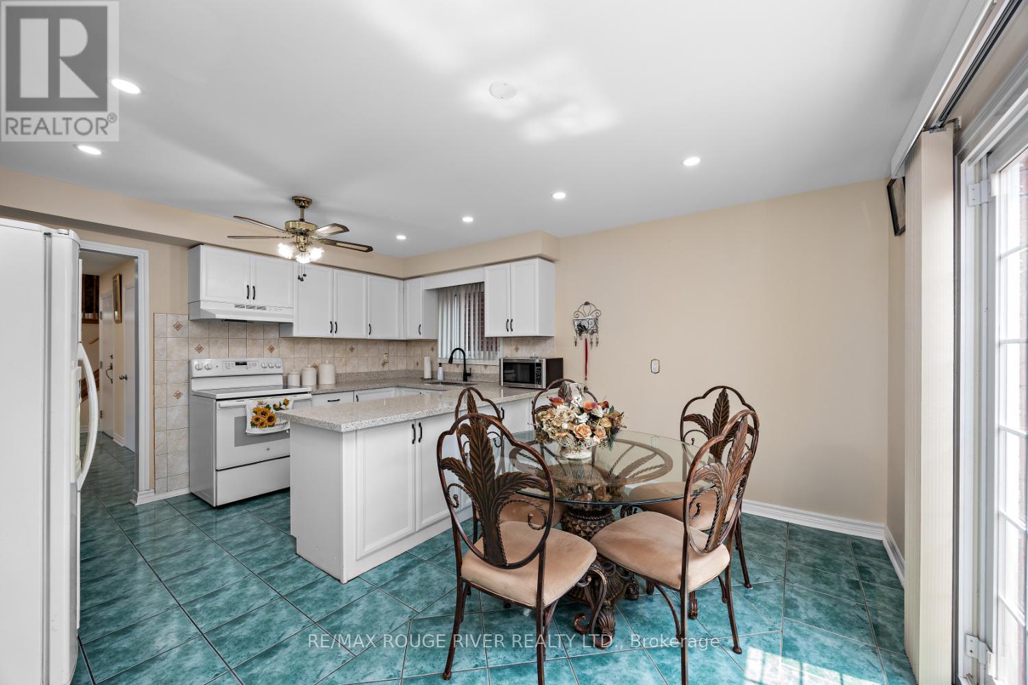 33 Hearne Crescent, Ajax, Ontario  L1T 3P5 - Photo 16 - E12201706