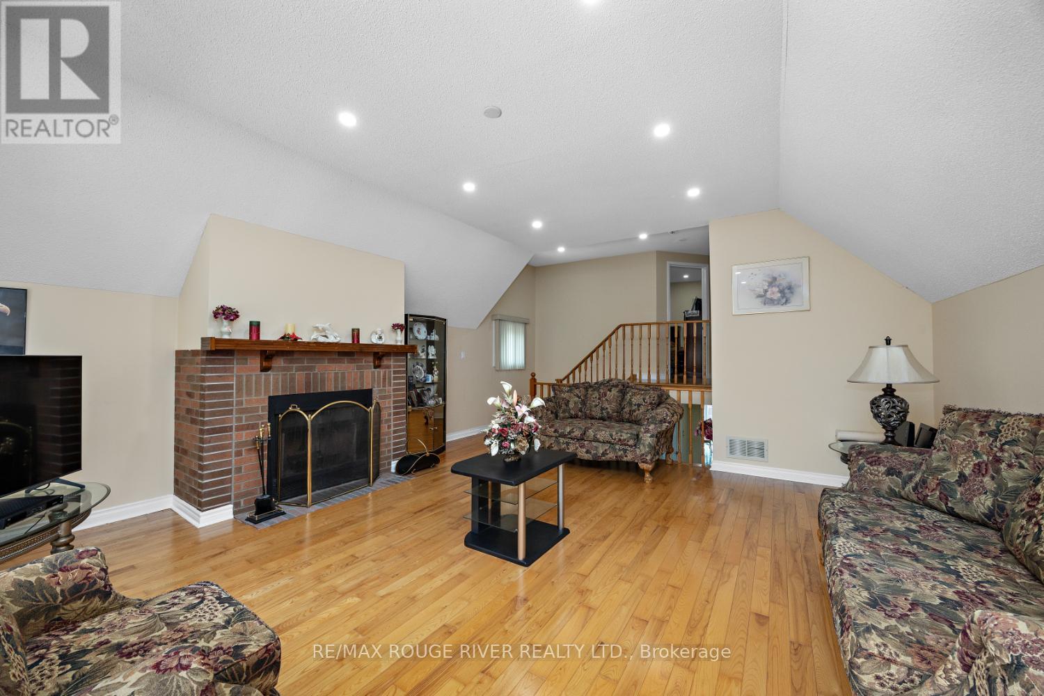 33 Hearne Crescent, Ajax, Ontario  L1T 3P5 - Photo 21 - E12201706