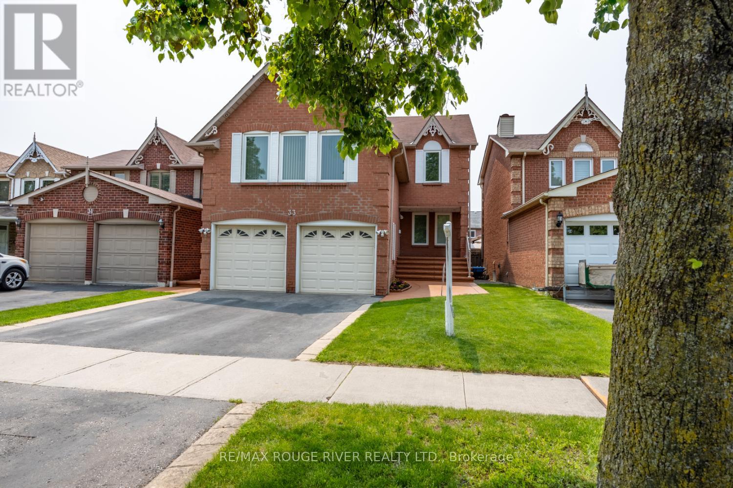 33 Hearne Crescent, Ajax, Ontario  L1T 3P5 - Photo 3 - E12201706