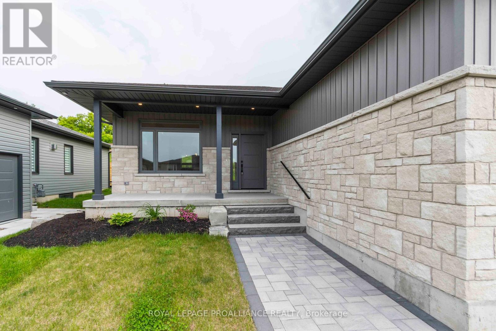 Property at 23 SCHMIDT WAY image 2