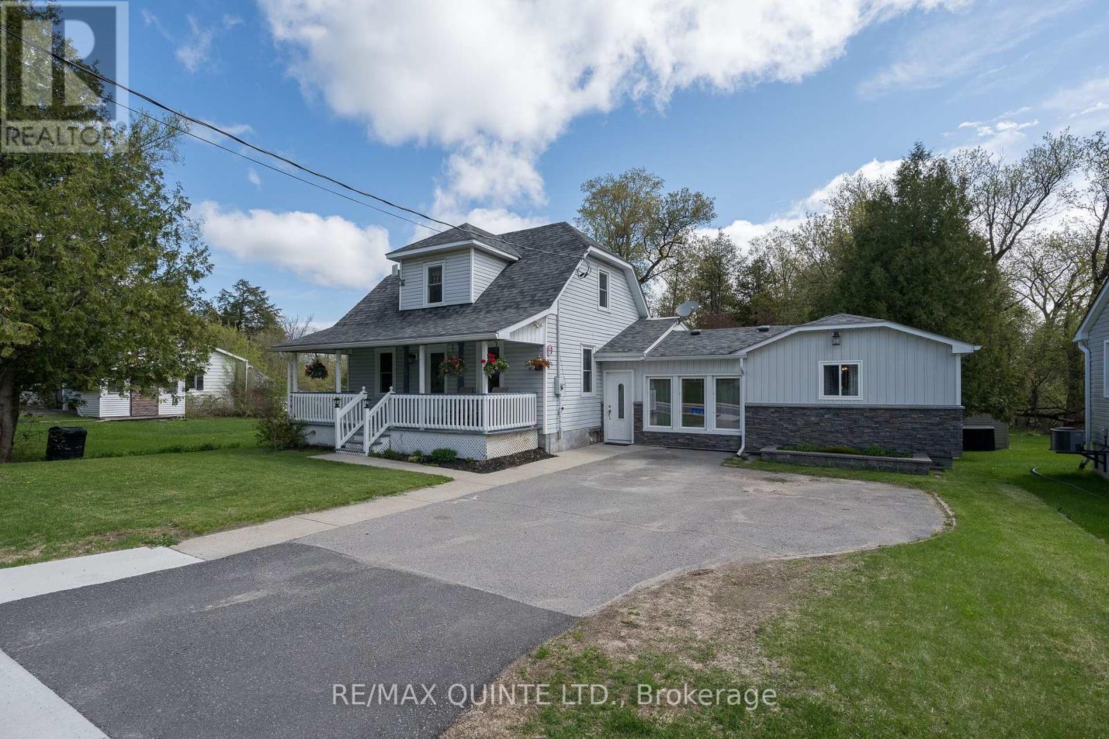 23 Mcclellan Street, Tweed, Ontario  K0K 3J0 - Photo 1 - X12201621