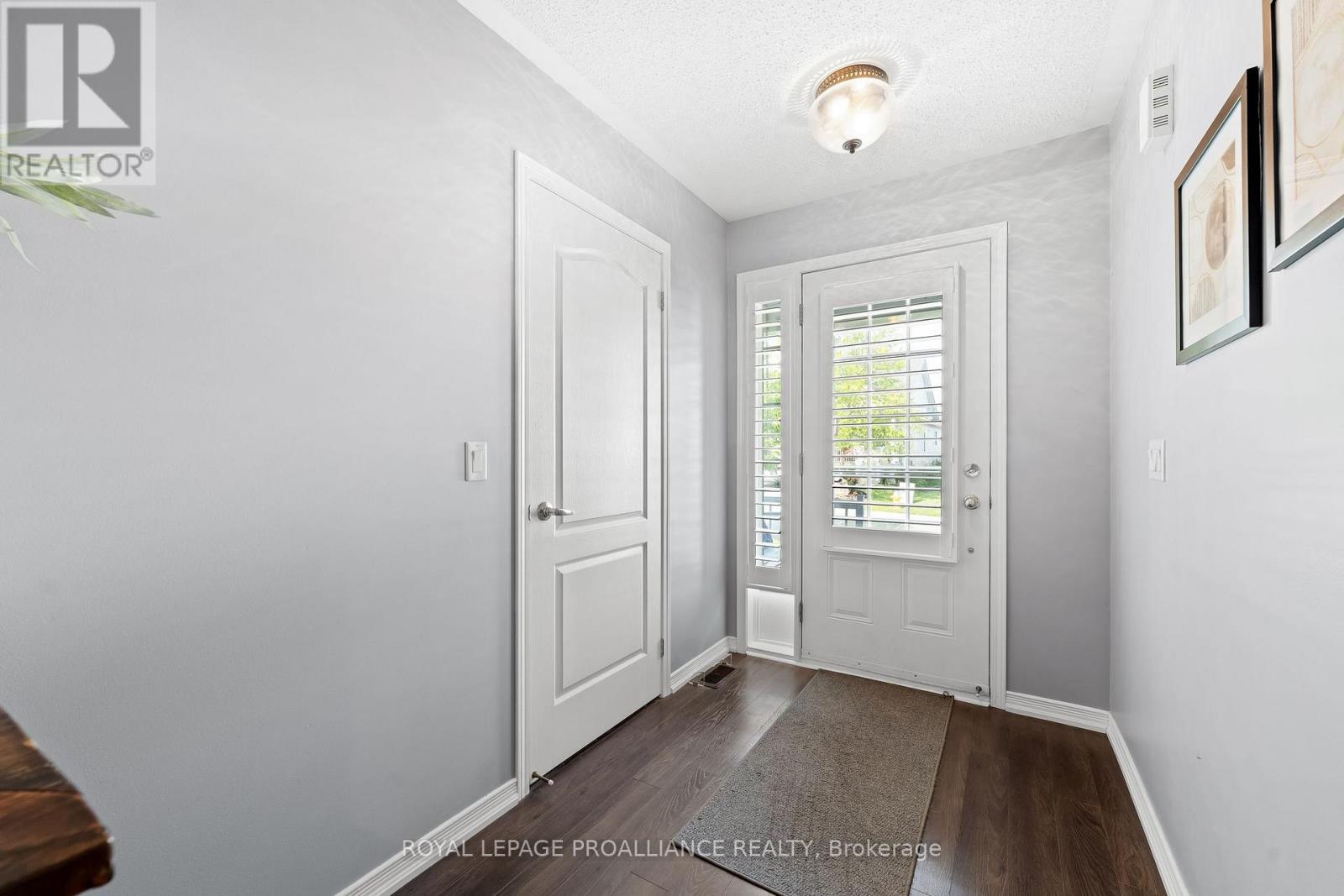 699 Henderson Drive, Cobourg, Ontario  K9A 0J1 - Photo 10 - X12201680