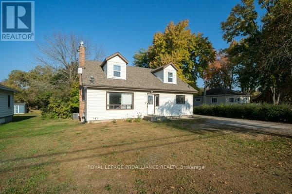 722 Trenton-Frankford Road, Quinte West (Sidney Ward), Ontario  K8V 5P6 - Photo 3 - X12201714