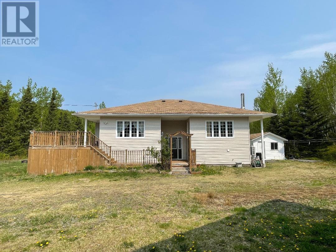 1 Rowsellville Road, Roberts Arm, Newfoundland & Labrador