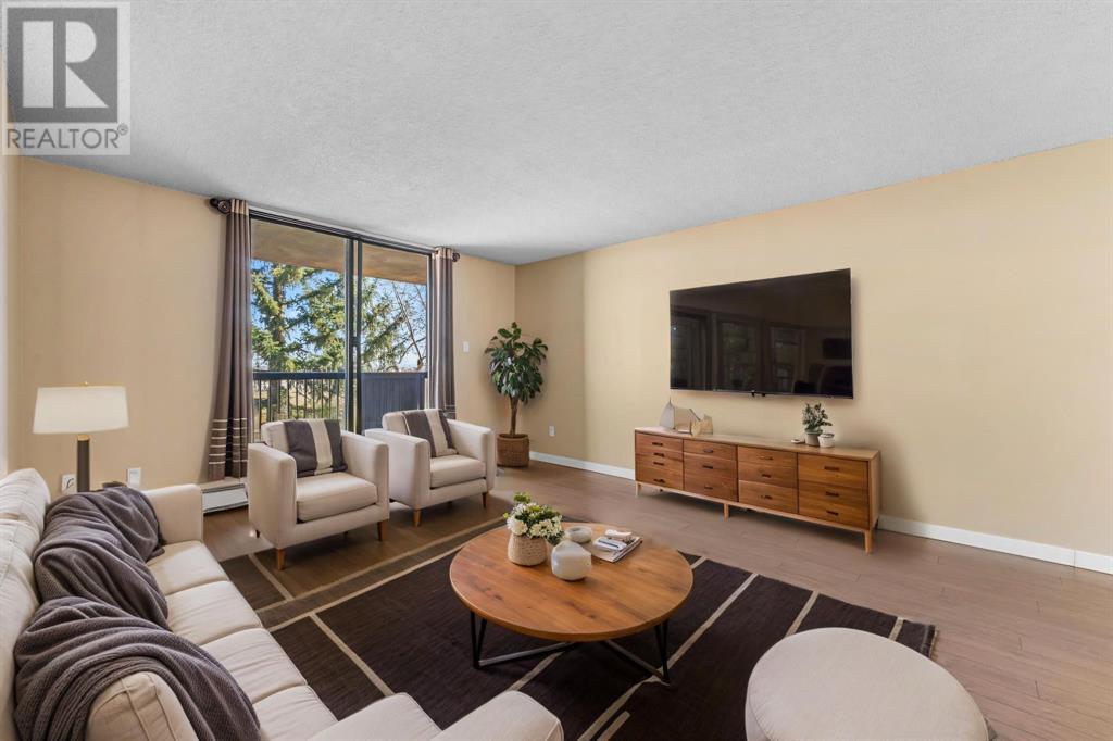 Property at 517, 30 McHugh Court NE image 5
