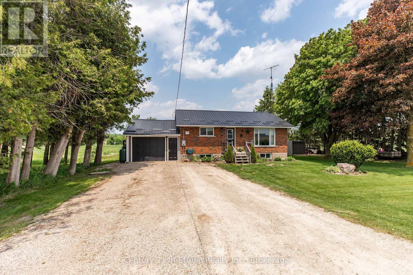 8404 Wellington Road 15 Road, Wellington North, Ontario N0G 1N0 - Photo 4 - X12201592