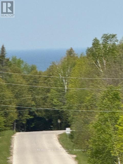 3 Lorne Beach Road, Kincardine, Ontario  N0G 2T0 - Photo 4 - X12201708