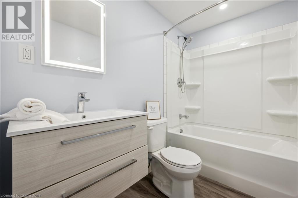 151 Mountain Holly Court, Waterloo, Ontario  N2V 0E1 - Photo 33 - 40734020