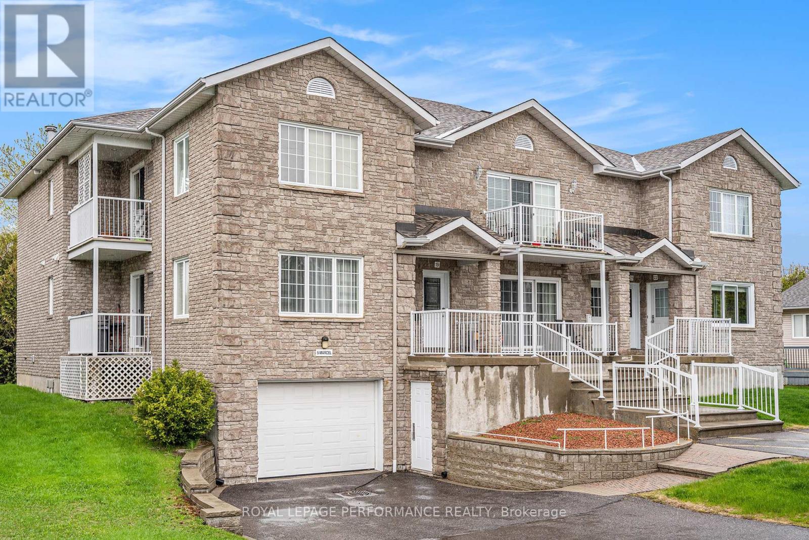 21 - 5 Marcel Street, Russell, Ontario  K0A 1W0 - Photo 2 - X12201520