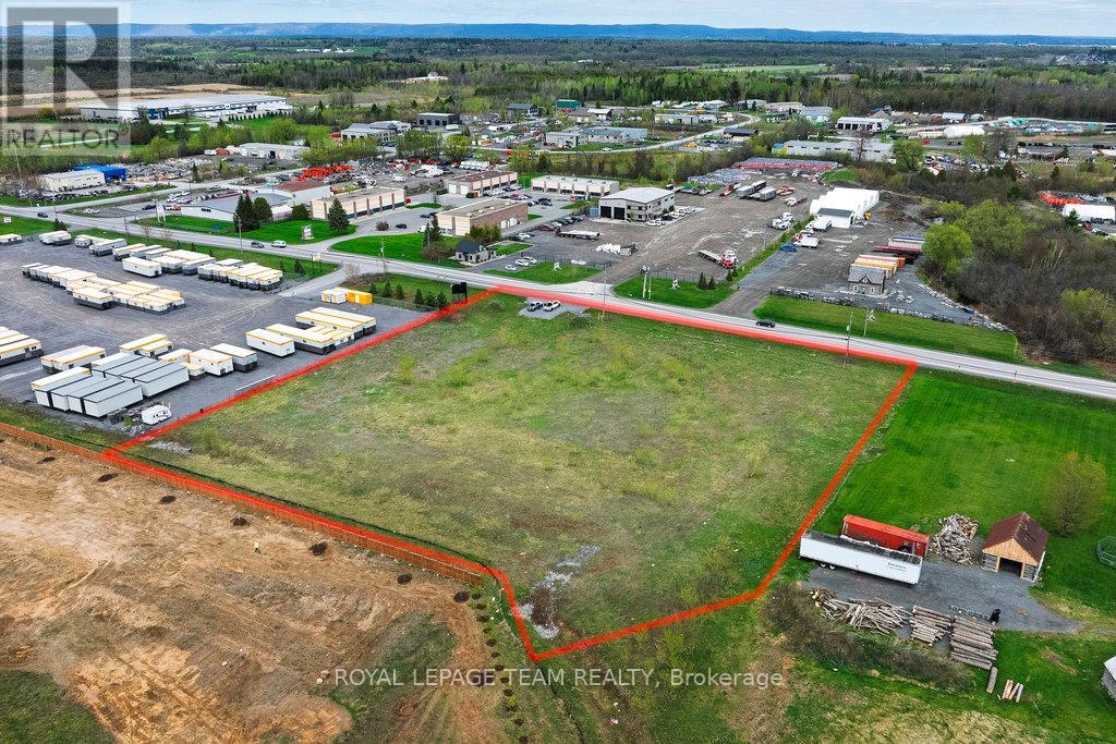 2679 Carp Road, Ottawa, Ontario  K0A 1L0 - Photo 2 - X12201531