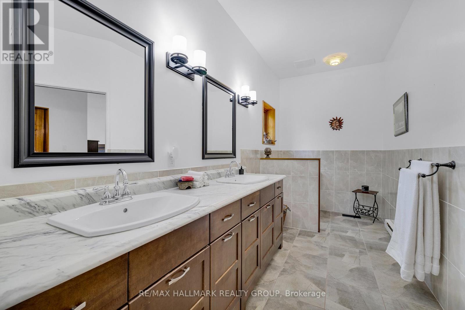 15 County Road 5 Road, Front Of Yonge, Ontario  K0E 1R0 - Photo 35 - X12201585