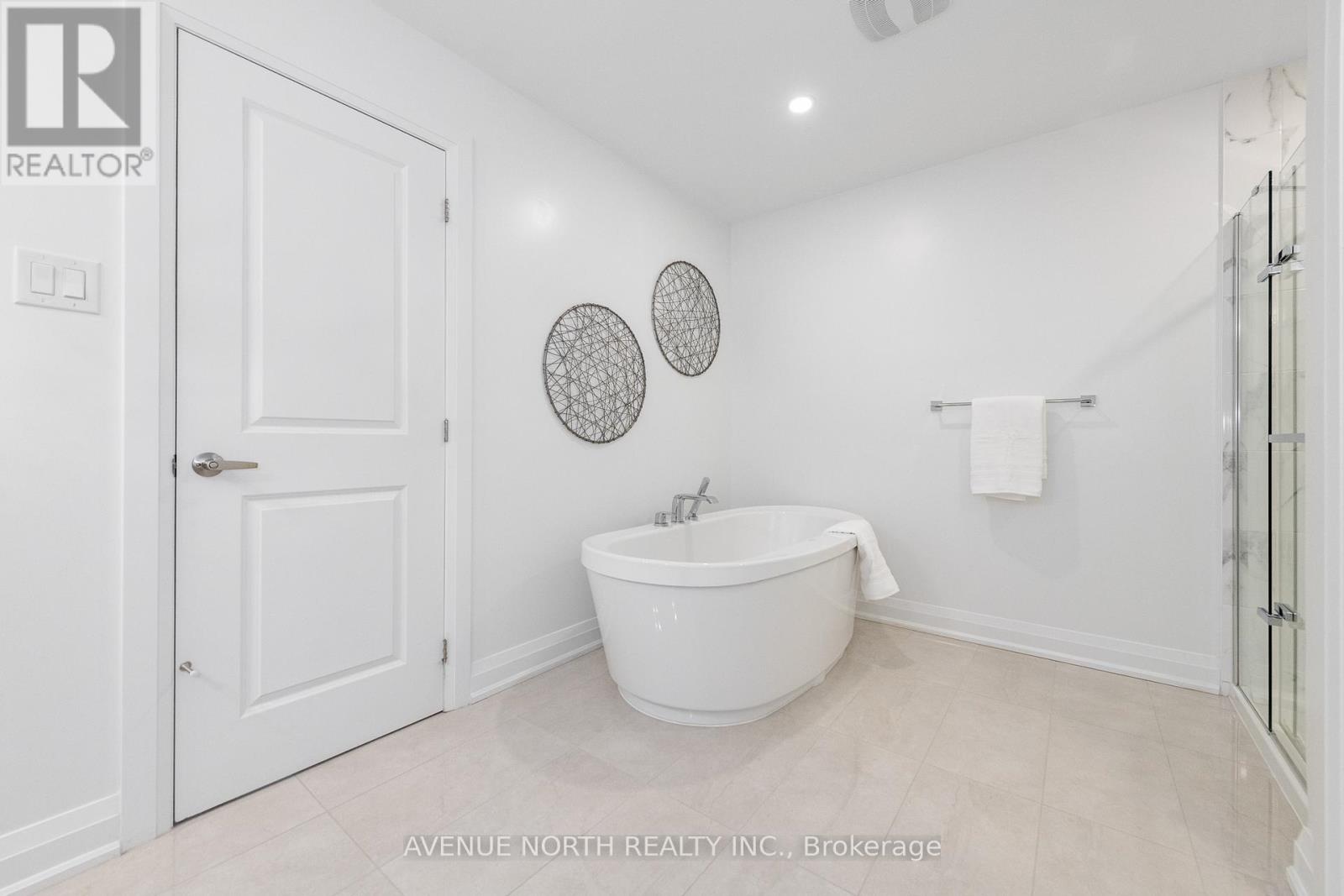 3339 Findlay Creek Drive, Ottawa, Ontario  K1T 0V4 - Photo 21 - X12201642
