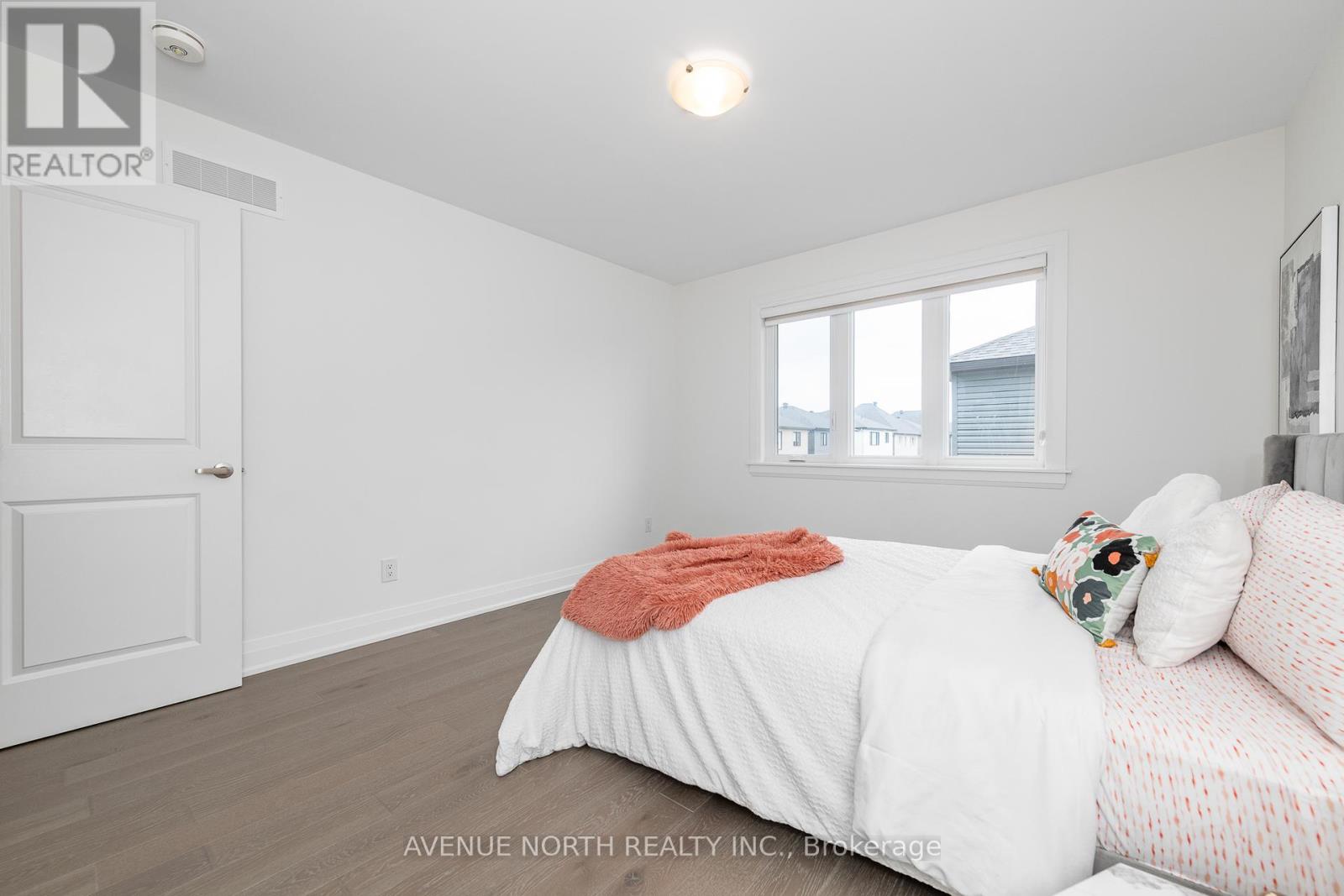 3339 Findlay Creek Drive, Ottawa, Ontario  K1T 0V4 - Photo 24 - X12201642