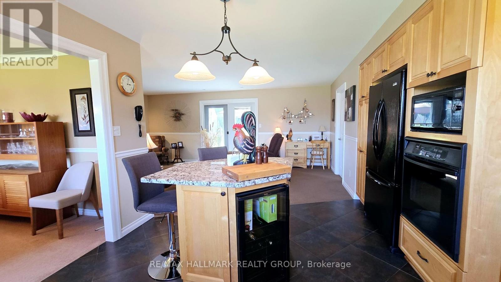 2215 Old Second Line Road, Ottawa, Ontario  K0A 1T0 - Photo 25 - X12201653