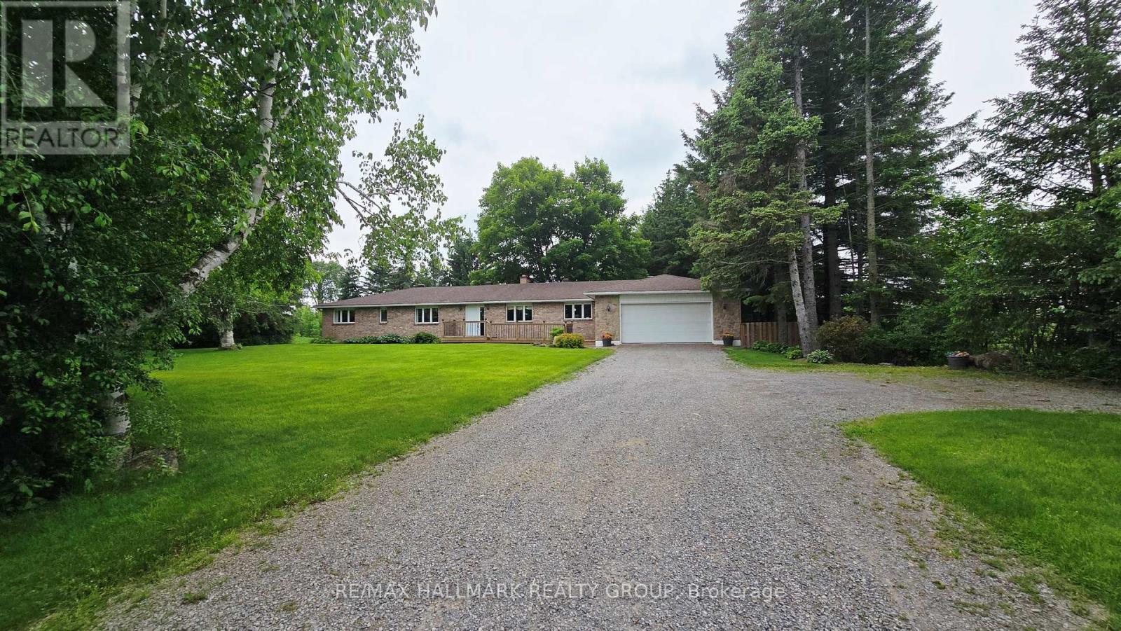 2215 Old Second Line Road, Ottawa, Ontario  K0A 1T0 - Photo 4 - X12201653