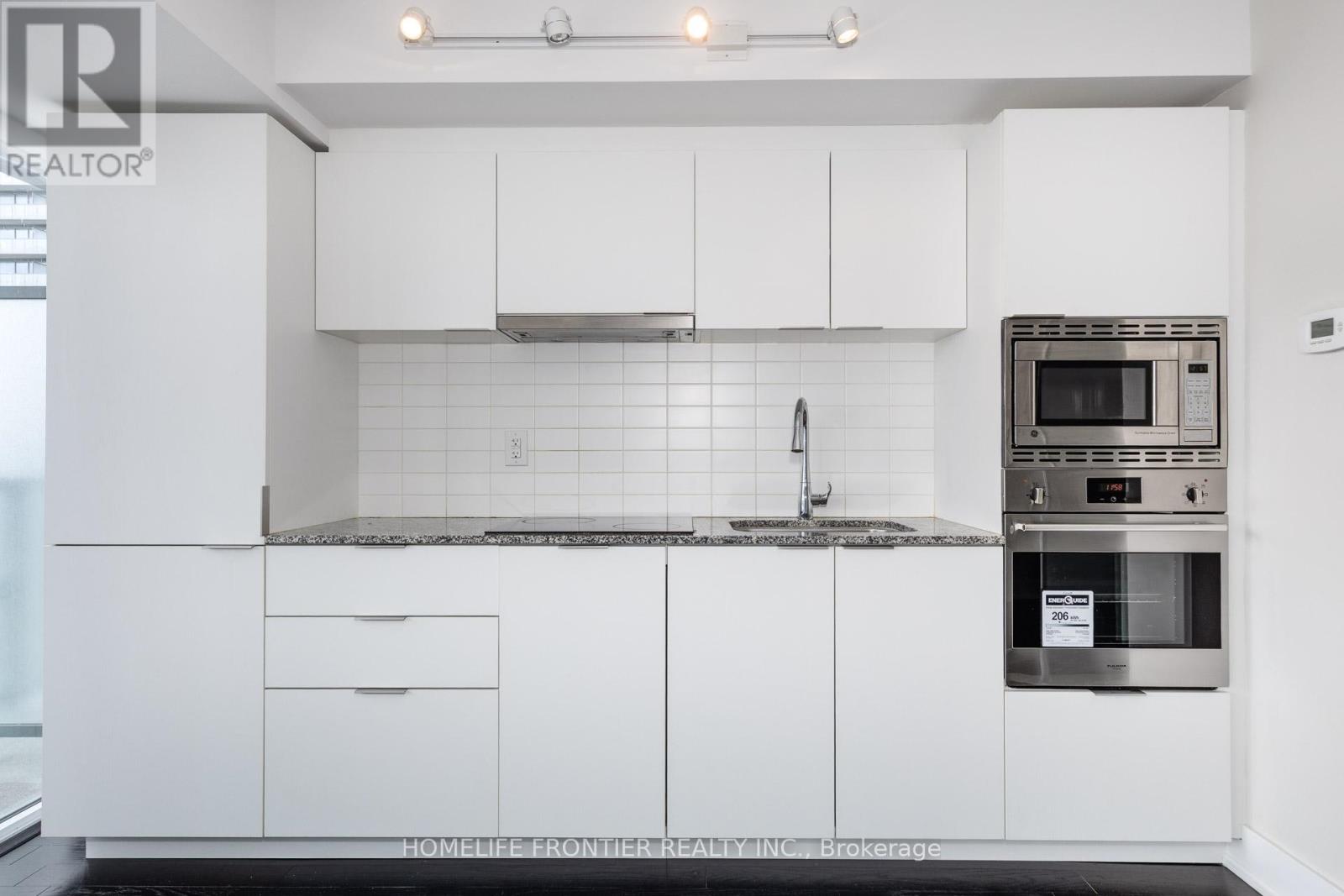 2310 - 955 Bay Street, Toronto, Ontario  M5S 0C6 - Photo 8 - C12201486