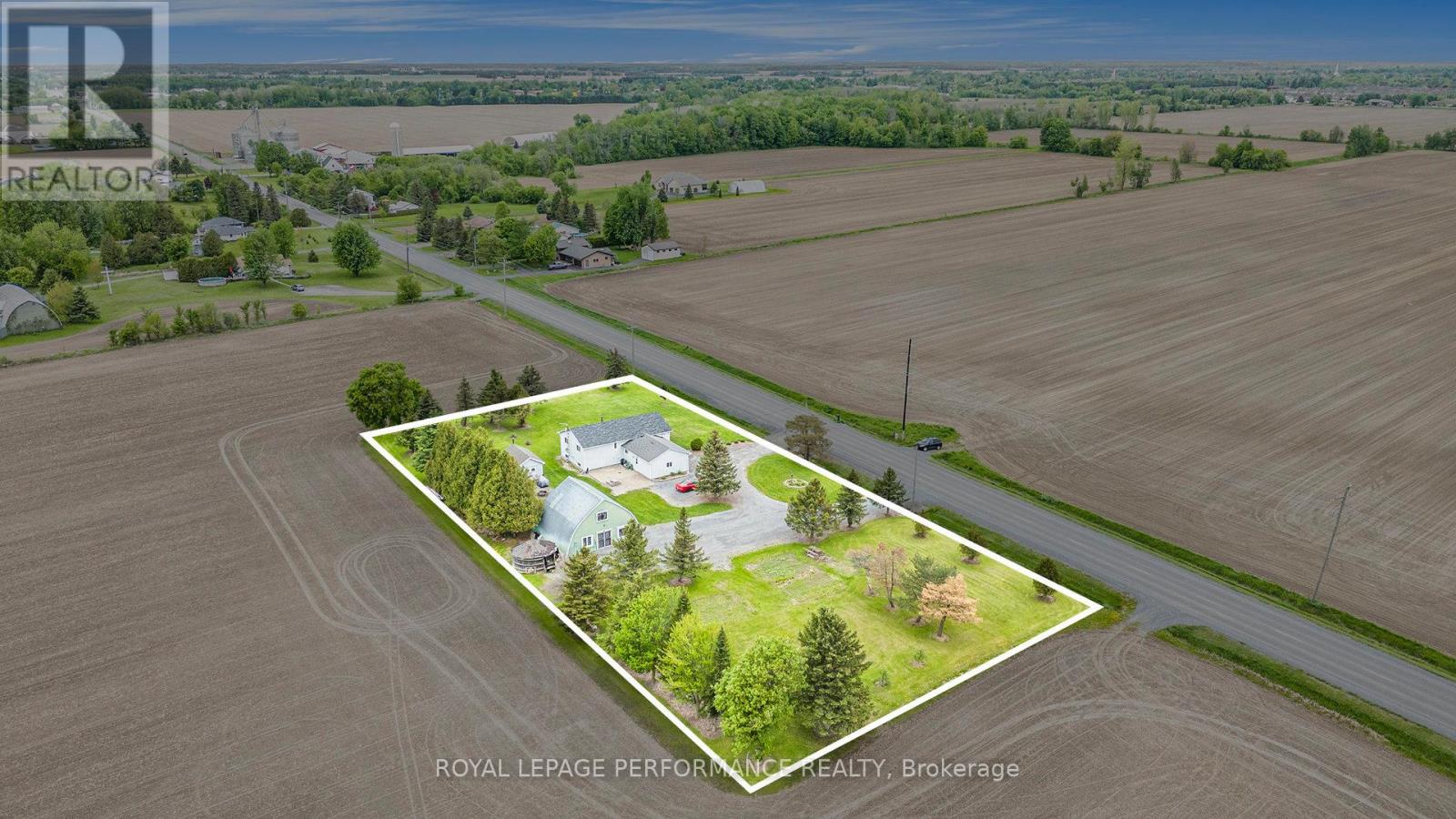 1316 ST ANDRE ROAD, Russell, Ontario
