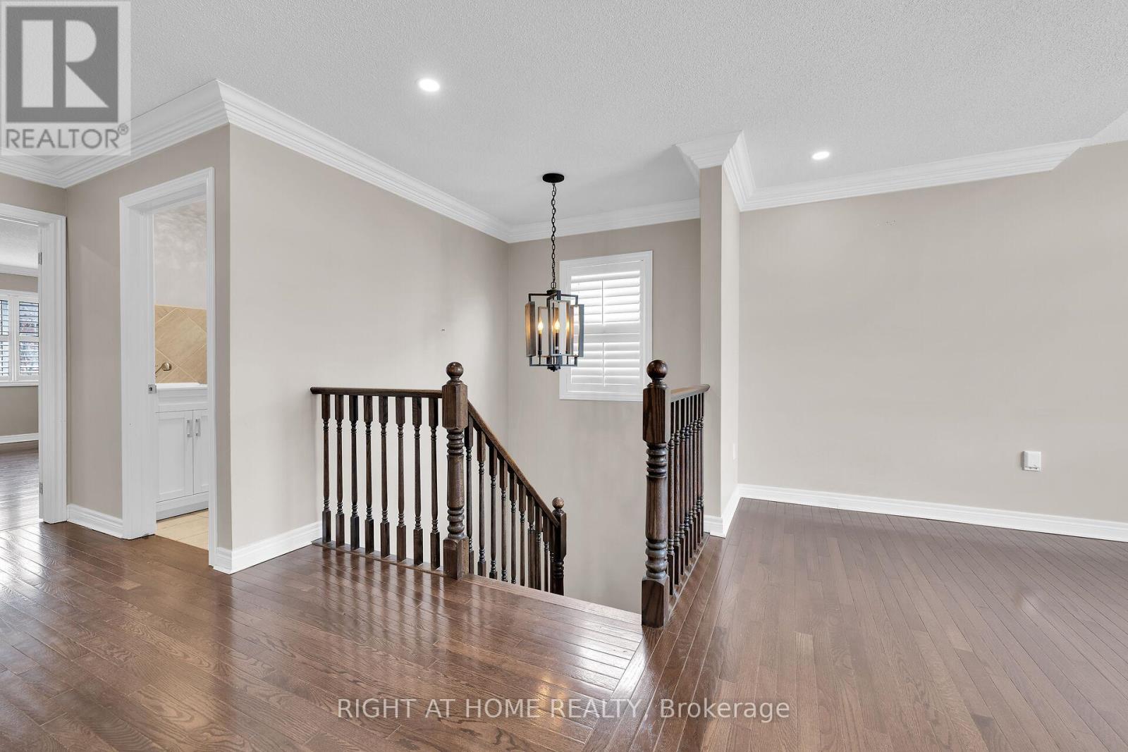 1445 Laurier Avenue, Milton, Ontario  L9T 8T4 - Photo 19 - W12177362