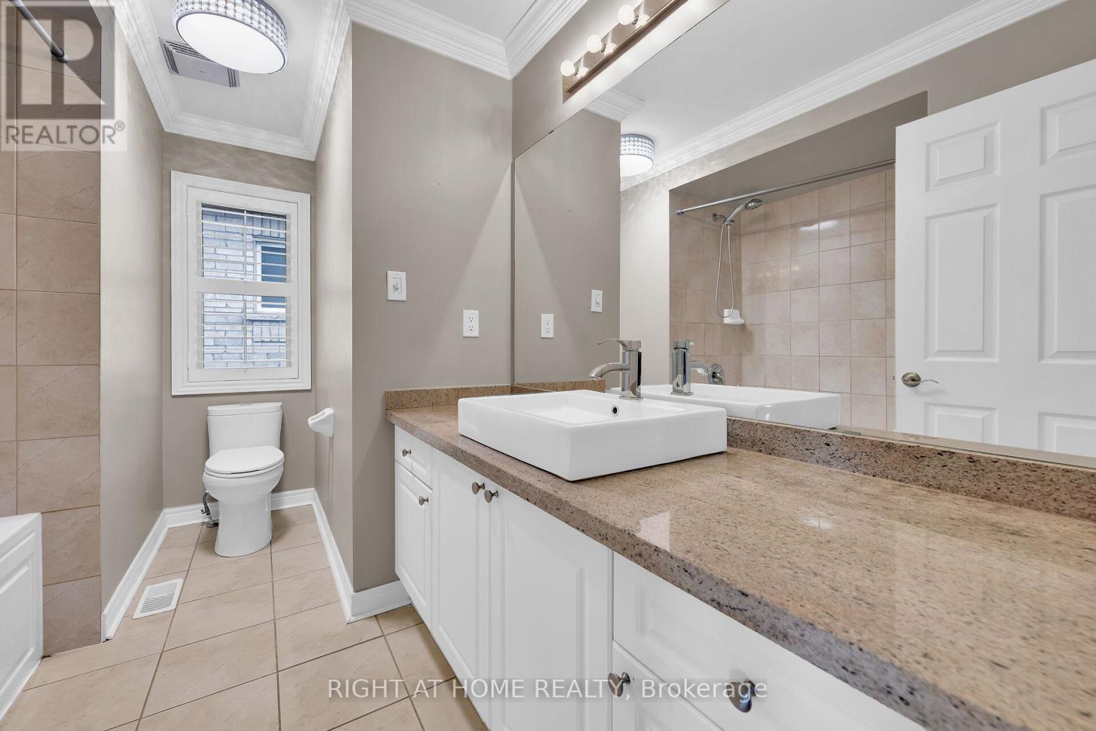 1445 Laurier Avenue, Milton, Ontario  L9T 8T4 - Photo 28 - W12177362