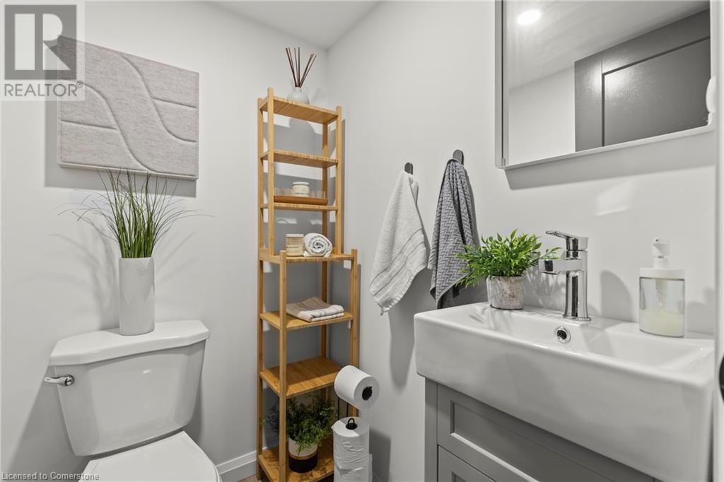 316 East 43rd Street, Hamilton, Ontario  L8T 3C7 - Photo 23 - 40737256
