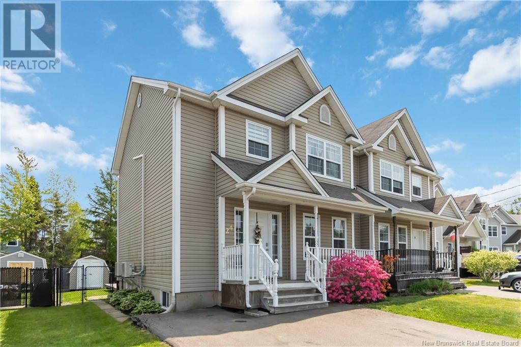 Property at 24 Chablis Court image 2