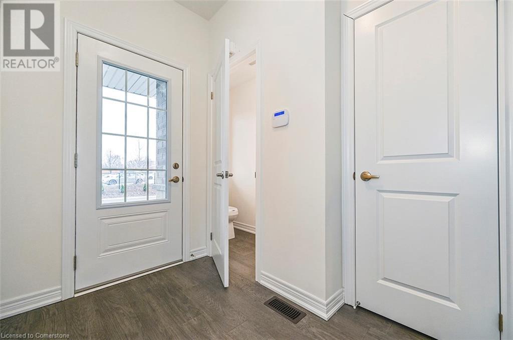 36 Linden Park Lane, Hamilton, Ontario  L9A 1Y1 - Photo 2 - 40738111