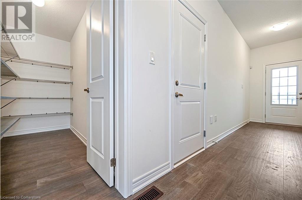 36 Linden Park Lane, Hamilton, Ontario  L9A 1Y1 - Photo 7 - 40738111
