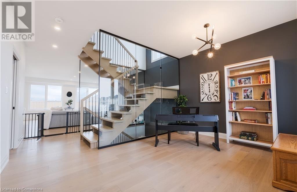 Property at 81 HOMESTEAD Way image 2