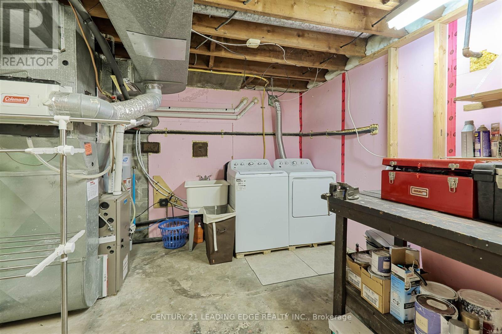 8276 White Church Road E, Hamilton, Ontario  L0R 1W0 - Photo 22 - X12188770