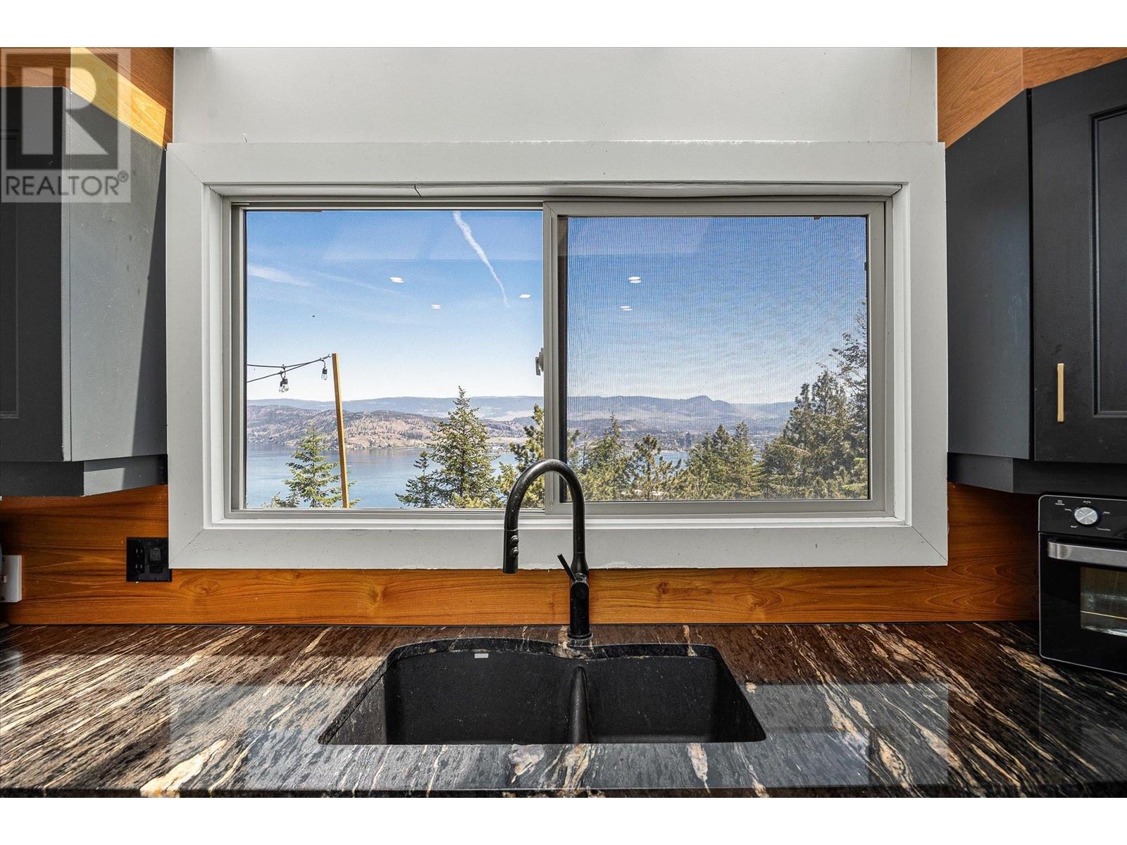 1632 Griffiths Place, West Kelowna, British Columbia  V1Z 2T7 - Photo 13 - 10350129