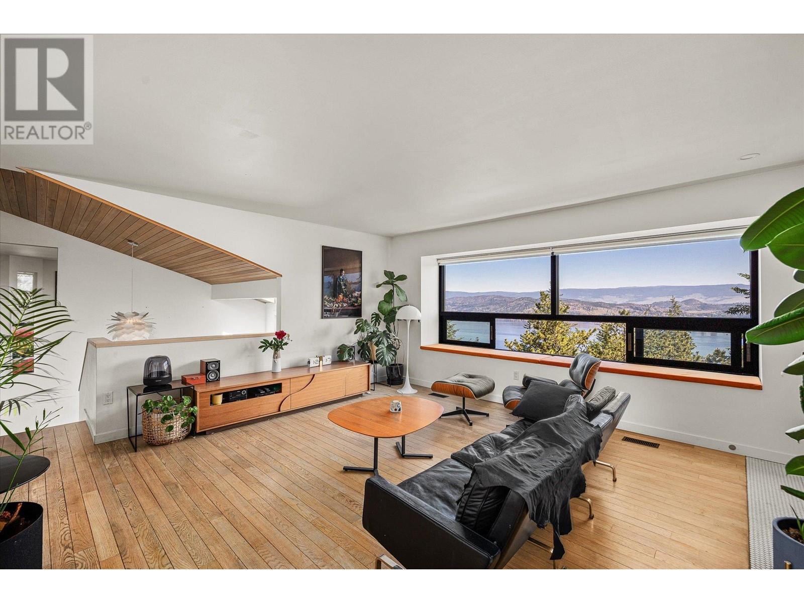 1632 Griffiths Place, West Kelowna, British Columbia  V1Z 2T7 - Photo 6 - 10350129