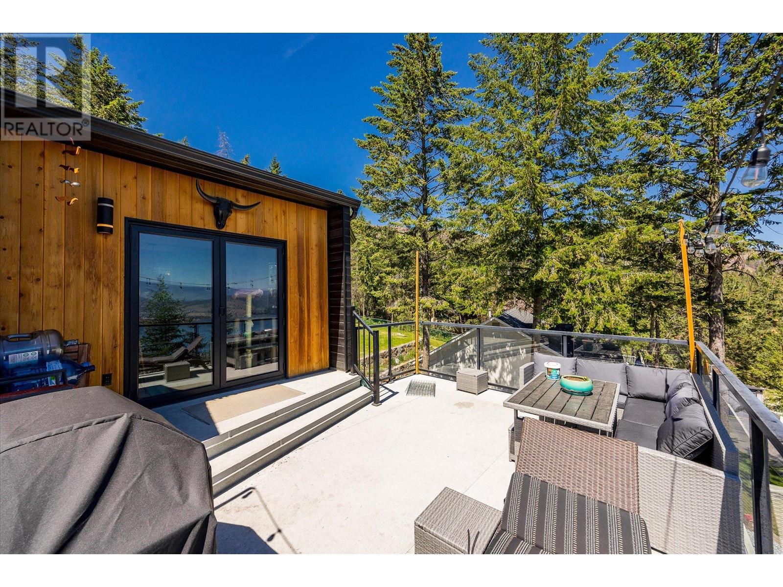 1632 Griffiths Place, West Kelowna, British Columbia  V1Z 2T7 - Photo 19 - 10350129
