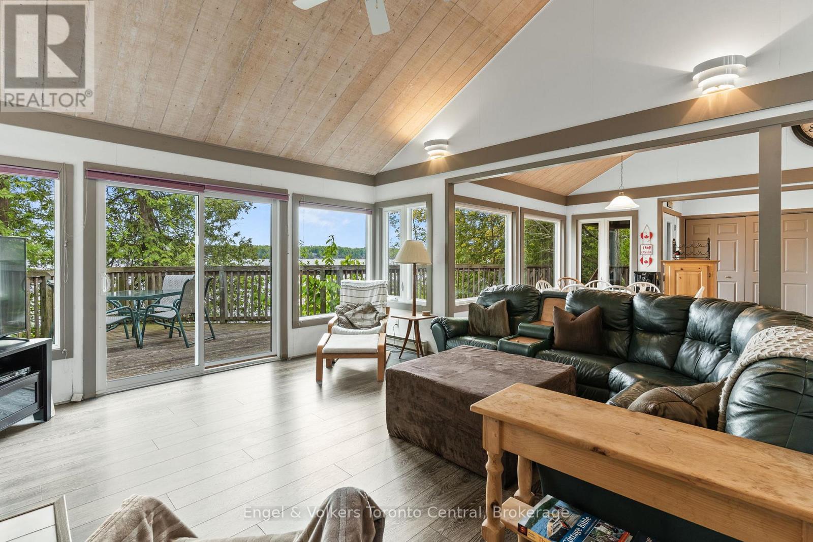 14 Victoria Island, South Bruce Peninsula, Ontario  N0H 1H0 - Photo 21 - X12168970