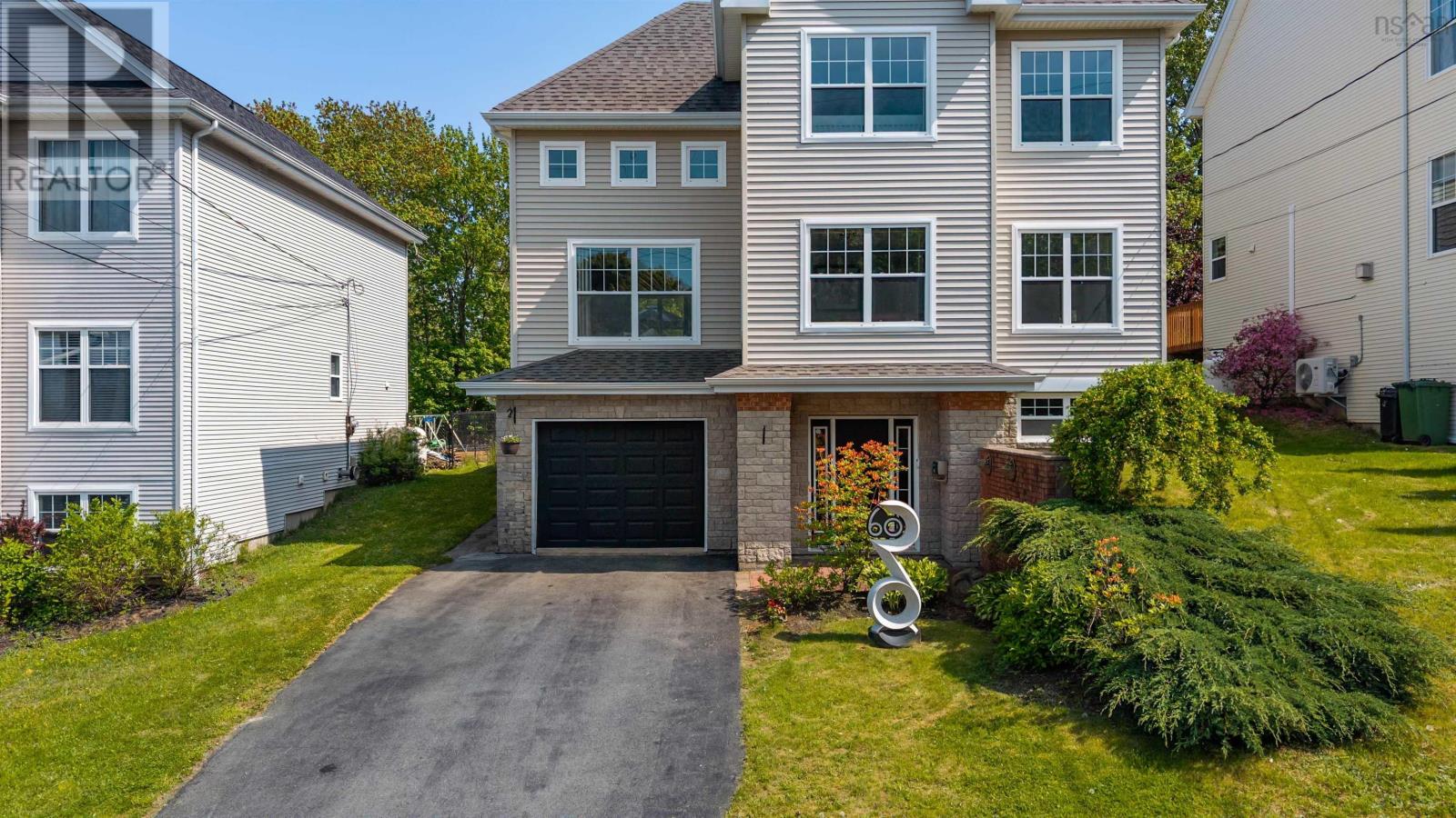 60 Pioneer Avenue, Halifax, Nova Scotia  B3M 4R7 - Photo 2 - 202513628