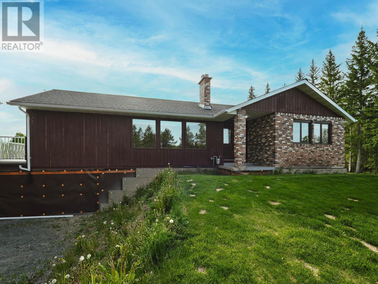 11645 Mauraen Drive, Prince George, British Columbia  V2N 5B7 - Photo 2 - R3012206