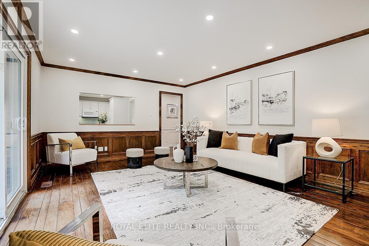 11 Abbeywood Trail, Toronto, Ontario  M3B 3B4 - Photo 18 - C12201555