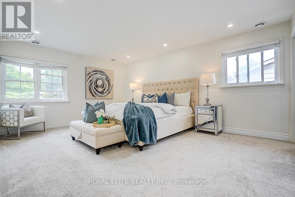 11 Abbeywood Trail, Toronto, Ontario  M3B 3B4 - Photo 31 - C12201555