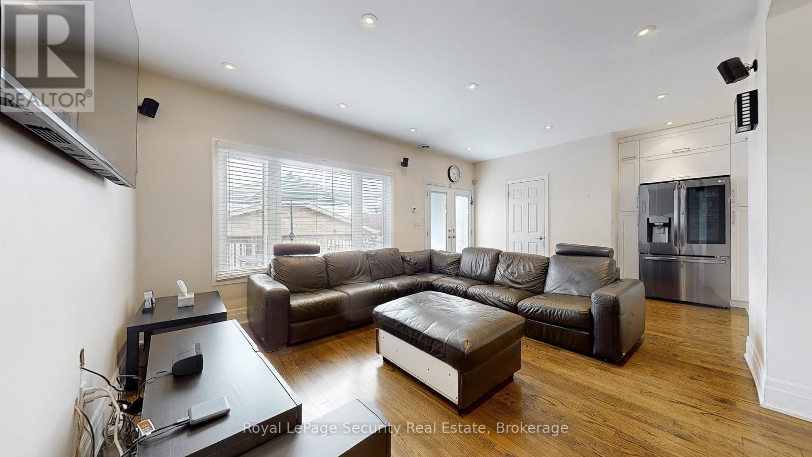 Property at 35 REGAL ROAD image 4