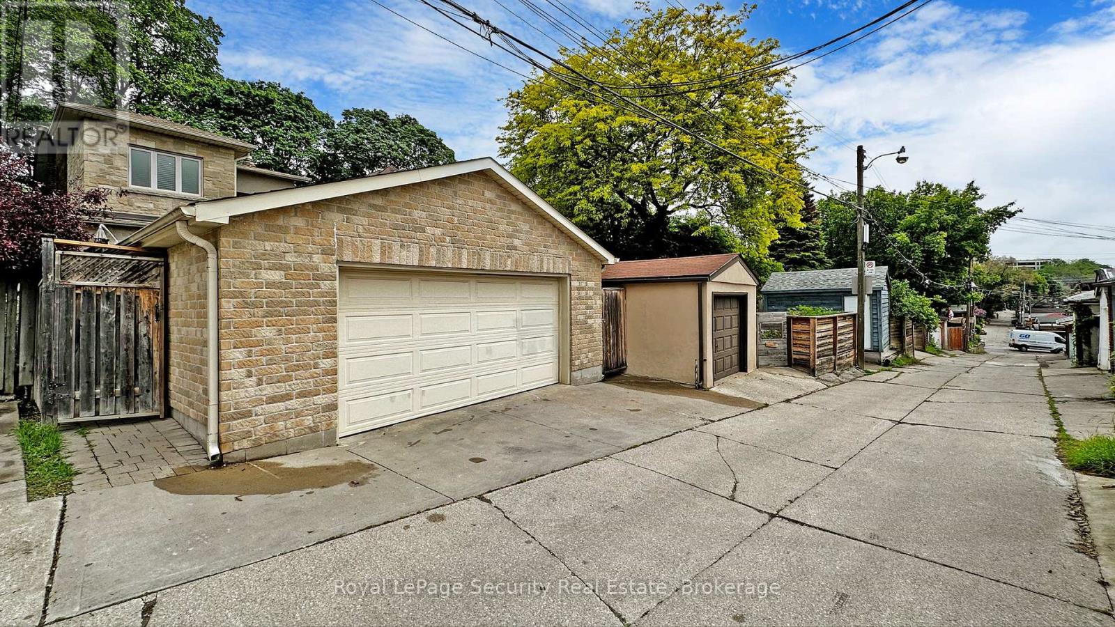 35 Regal Road, Toronto (Wychwood), Ontario  M6H 2J6 - Photo 49 - C12201569